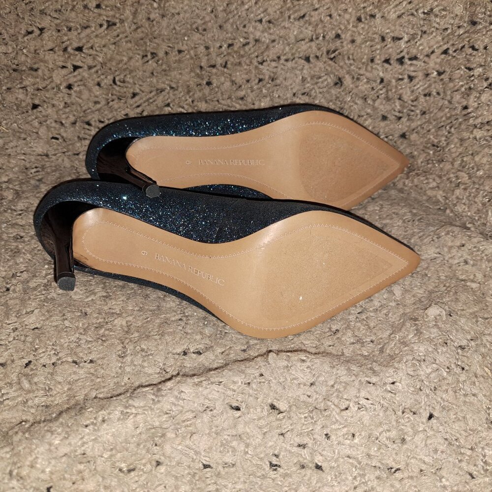 BANANA REPUBLIC-Madison 12 Hour Teal Glitter Pewter Point Toe Pump-SZ 6-NWOB - Picture 8 of 8